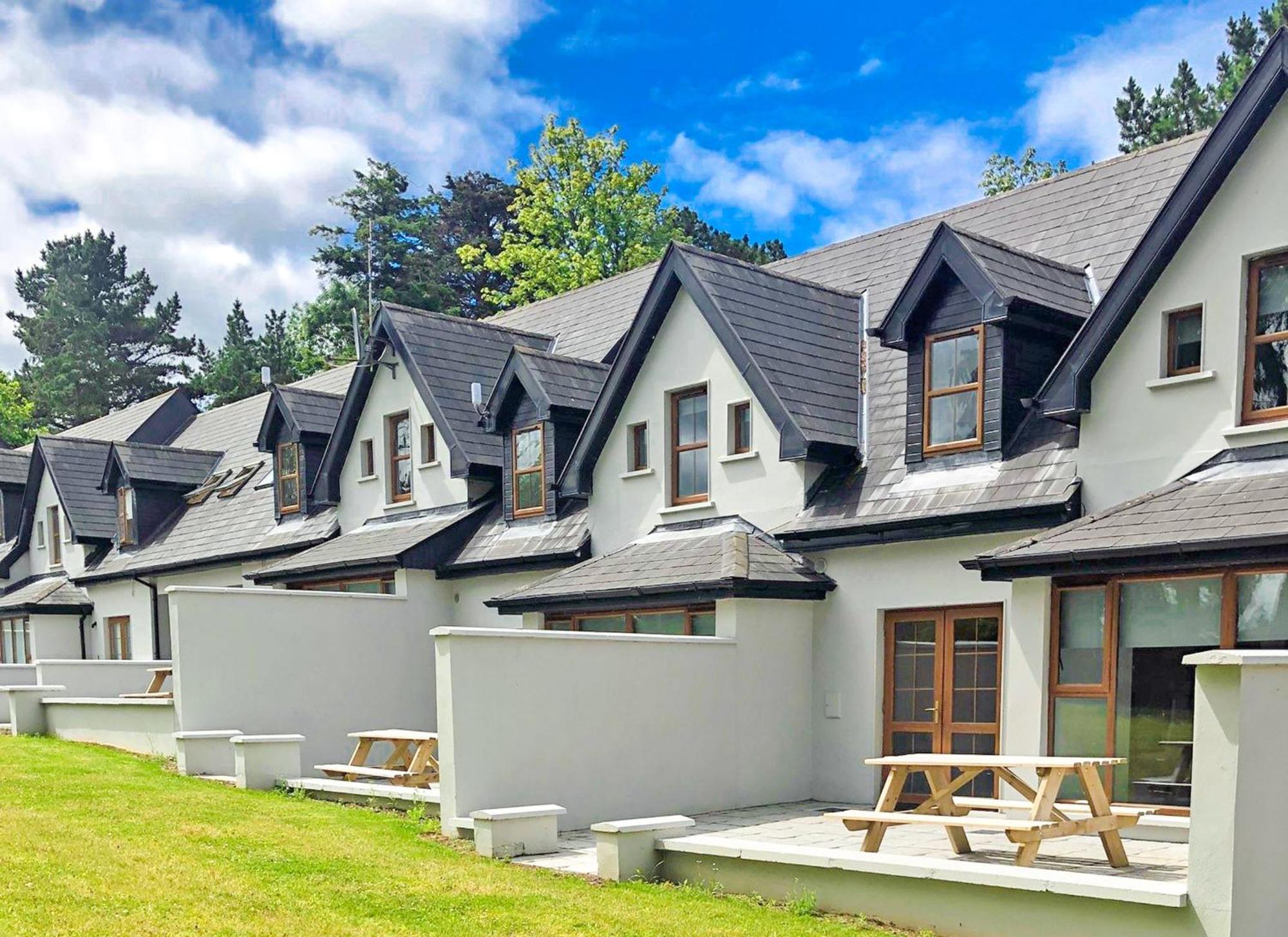 Old Court Holiday Homes Terryglass - Sleeps 6 By Trident Holiday Homes 外观 照片